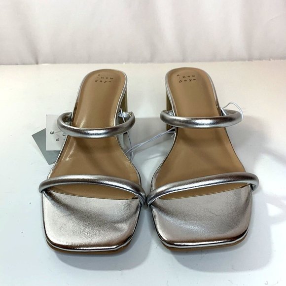 A New Day Cris Womens Silver Sandals Heels Strappy Open Toe - Picture 4 of 9